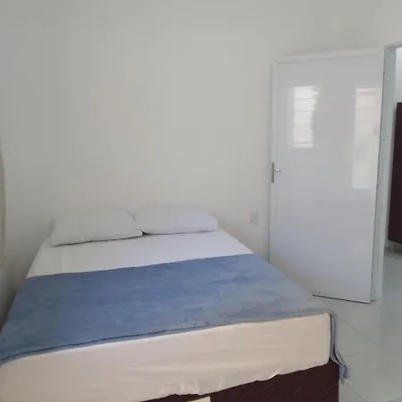 Estrela Apartamento 2 Terreo - Quarto E Sala Com Cozinha Americana Na Praia Do Prea-Ce Room photo